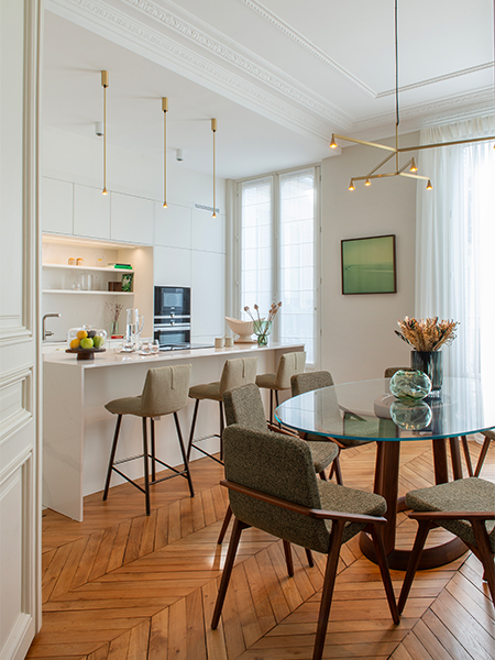 HAUSSAMANN4_CARROUSEL_450x600_d